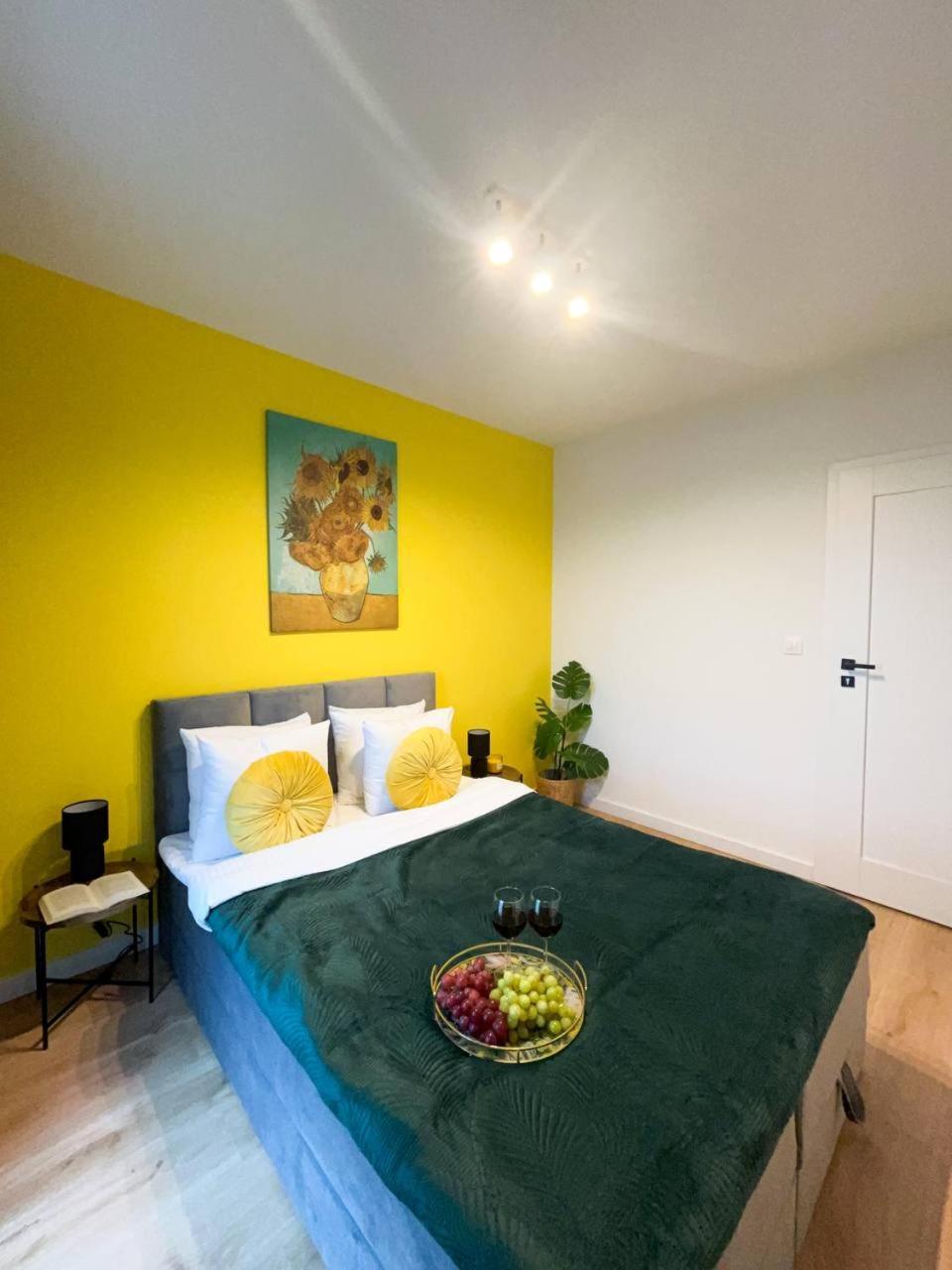 Lumina Luxury 3-Rooms Apartments With Parking Lodž Exteriér fotografie